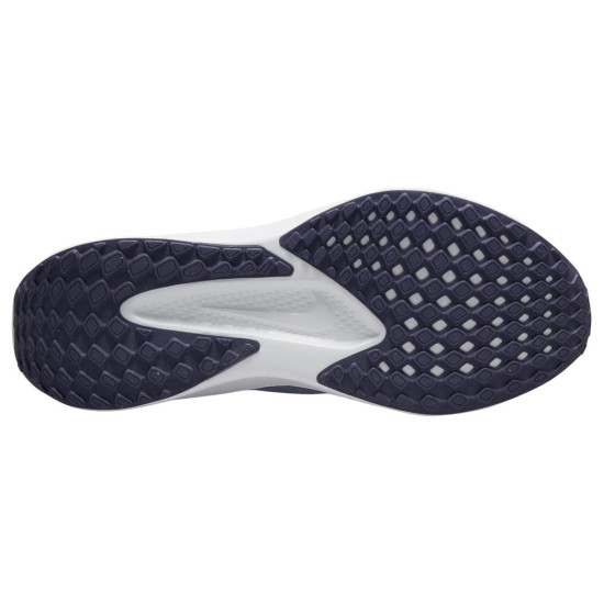 Nike Quest 6